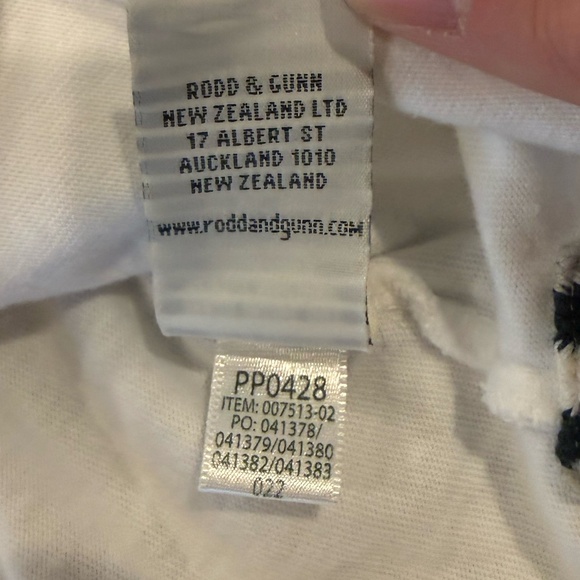 Rodd & Gunn Graphic Long Sleeve T-Shirt White - Medium - Picture 7 of 7